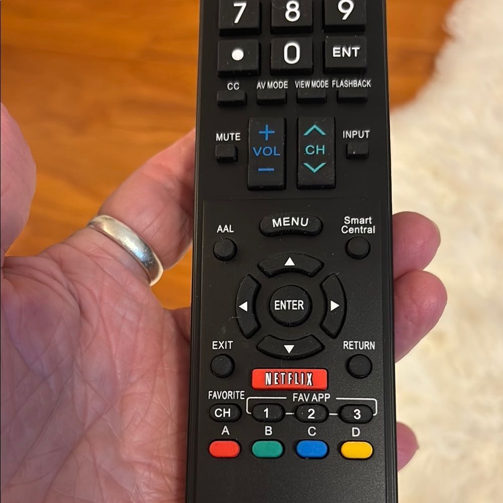 Universal Remote Control - Picture 5 of 6